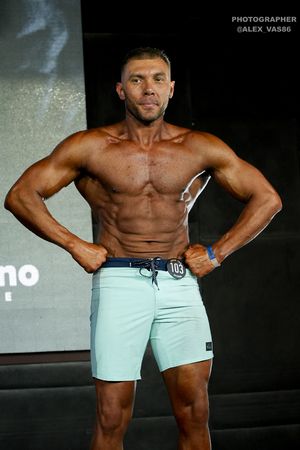 MEN'S ATHLETIC +179